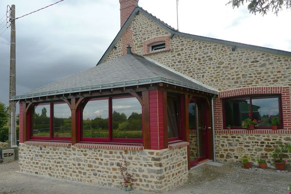 Rénover votre maison en pierre en Bretagne avec EGB !